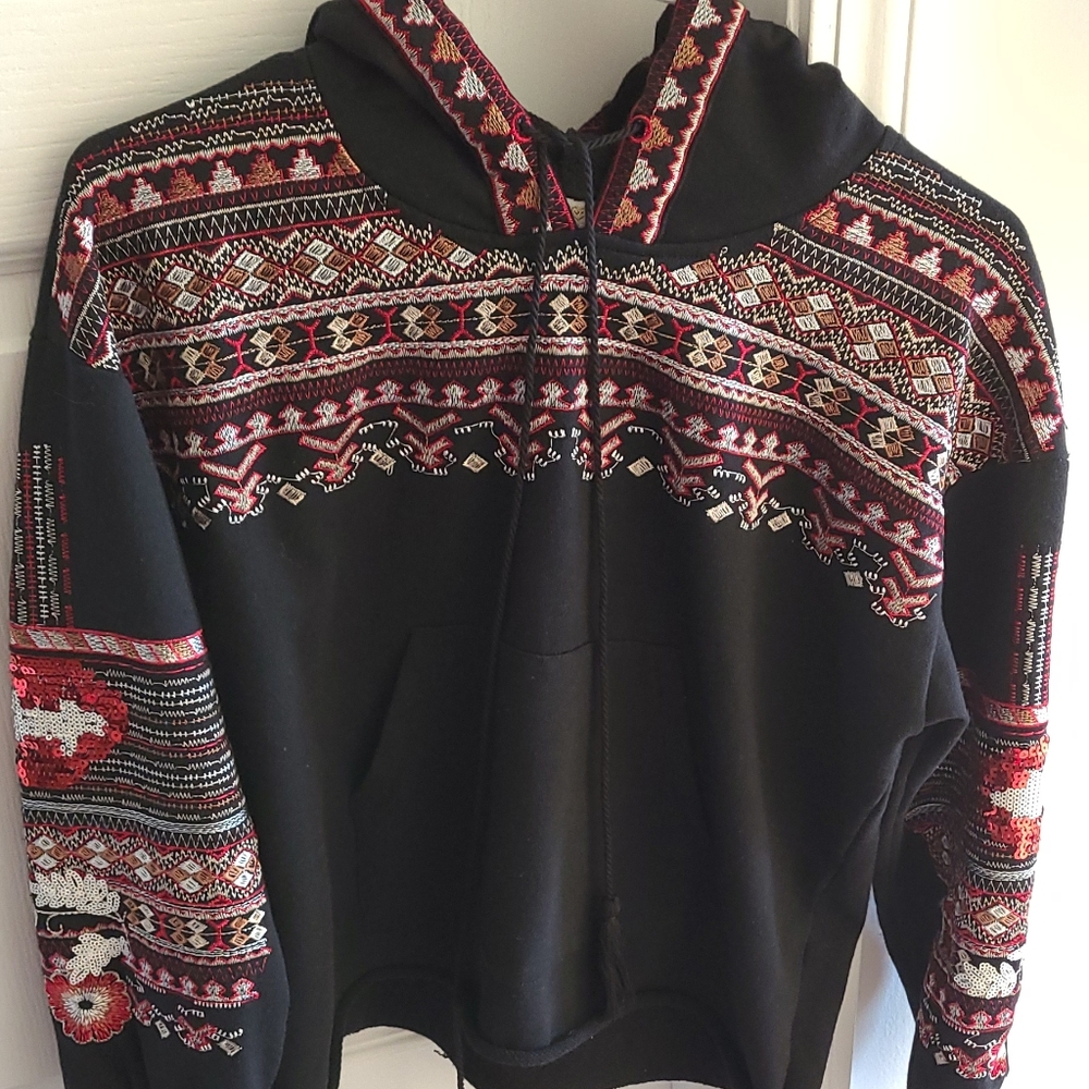 Cropped hoodie